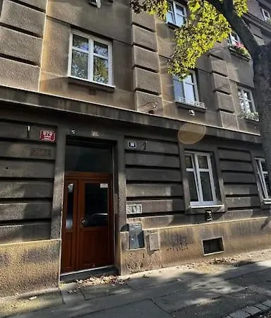 Apartman A Comfy In *